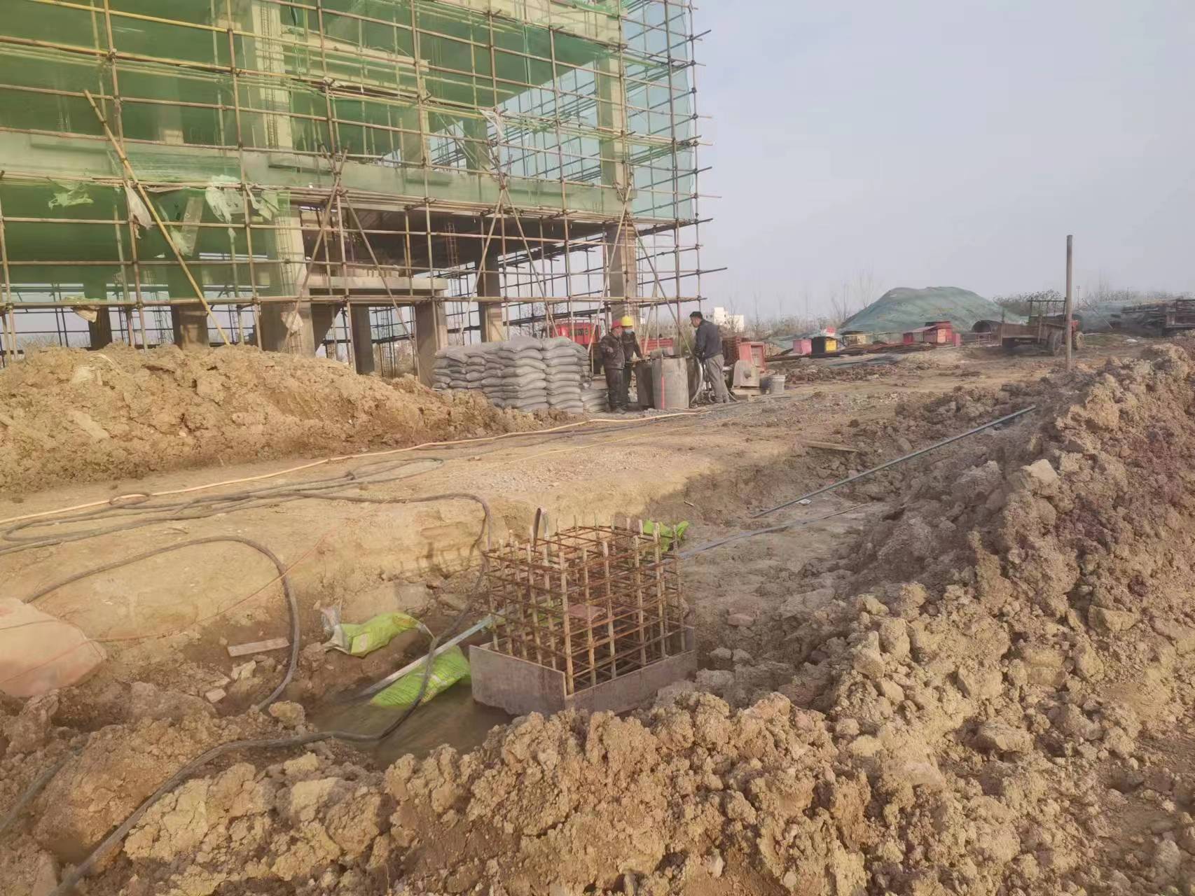 徐闻当桥梁出现裂缝的时候应该及时加固修补